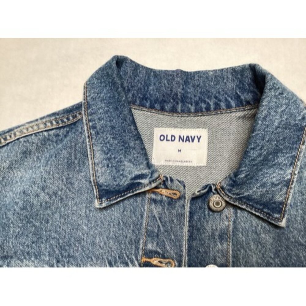 Old Navy Jean Jacket Womens Relaxed Denim Jacket Destructed 90's Grunge Layering - Picture 3 of 10